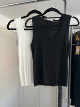 Load image into Gallery viewer, Lux knit vest