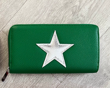 Load image into Gallery viewer, Silver star purse - green
