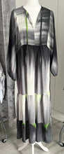 Load image into Gallery viewer, Nakita dress
