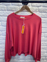 Load image into Gallery viewer, Stripe light knit
