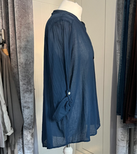 Load image into Gallery viewer, Cotton shirt
