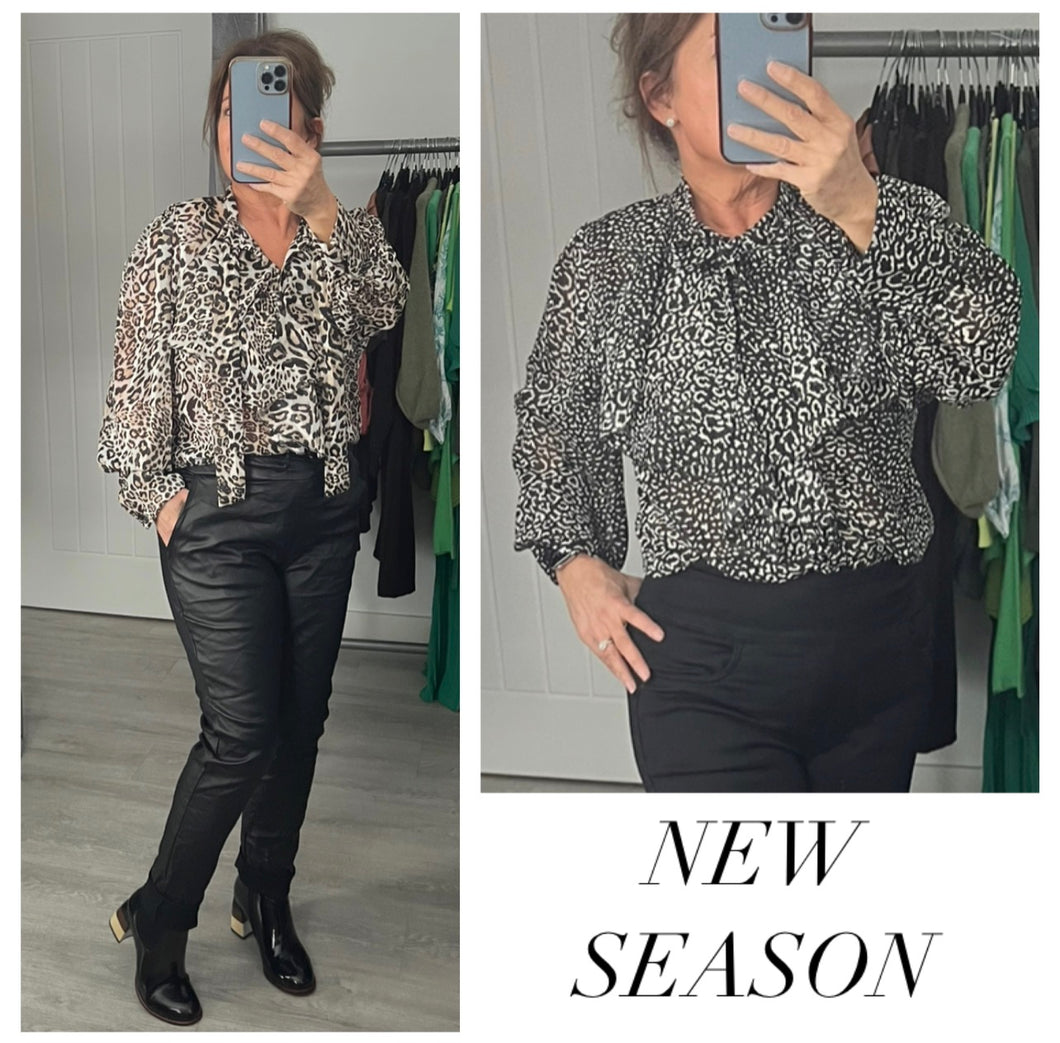 Jess blouse