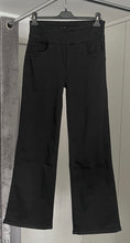Load image into Gallery viewer, Tocado Jeans - Black
