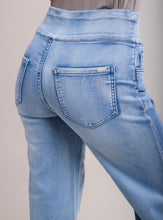 Load image into Gallery viewer, Tocado Jeans - Black
