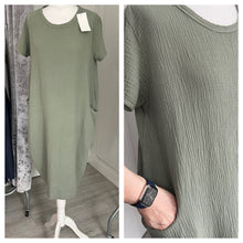 Load image into Gallery viewer, Alexa dress - khaki
