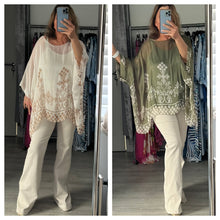 Load image into Gallery viewer, Gracie top - cream
