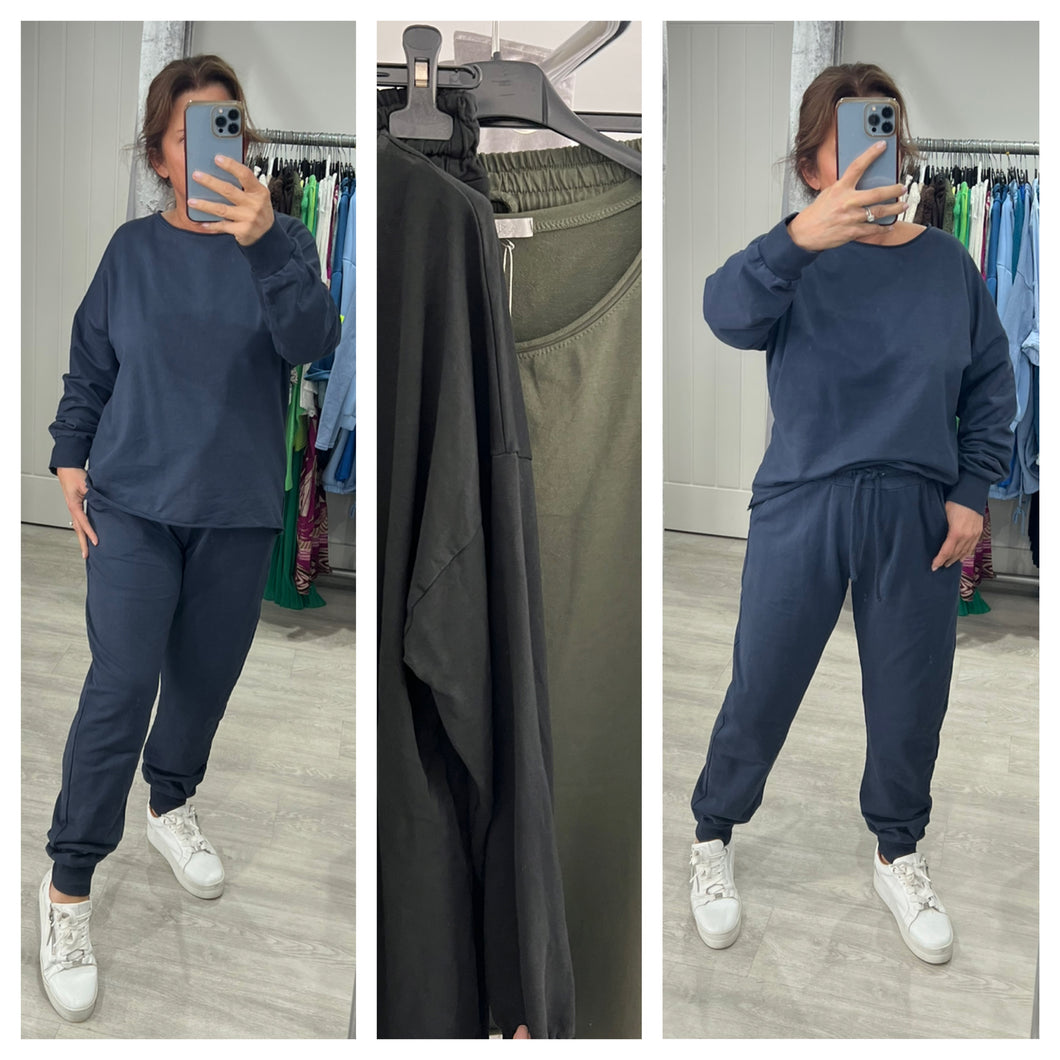 Leisure set