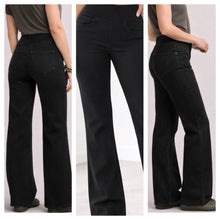 Load image into Gallery viewer, Tocado Jeans - Black
