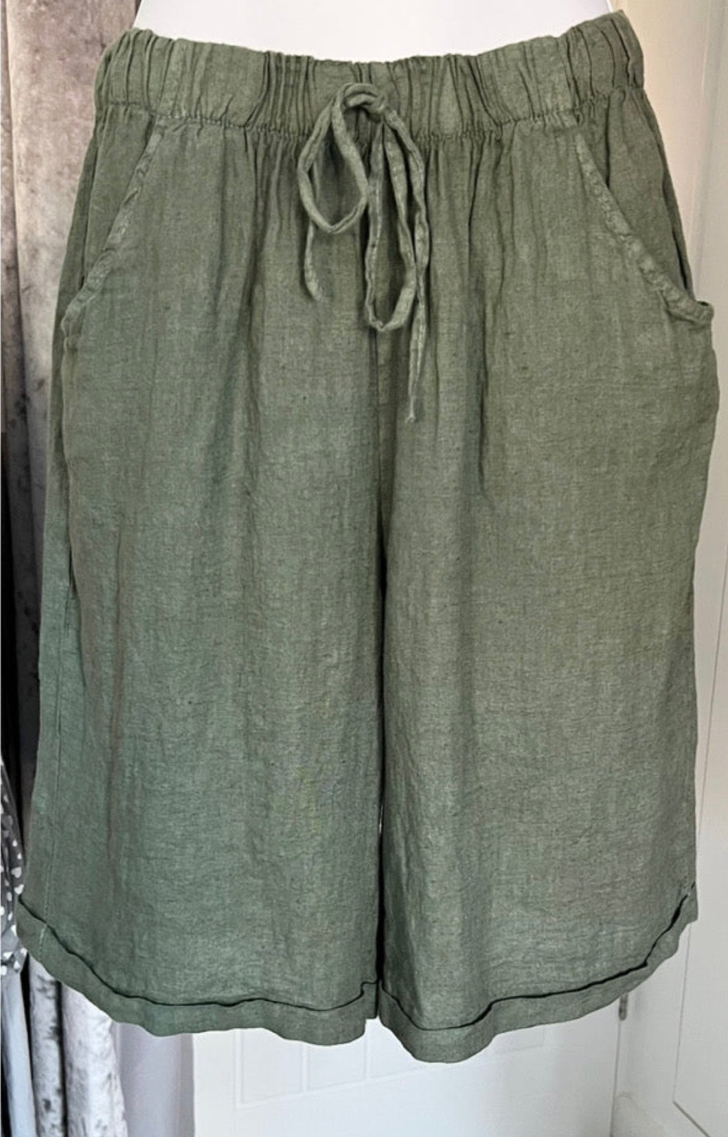 Long linen shorts - khaki