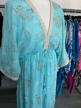 Load image into Gallery viewer, Kimono style dress
