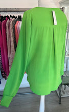 Load image into Gallery viewer, Crossover dip hem - pink
